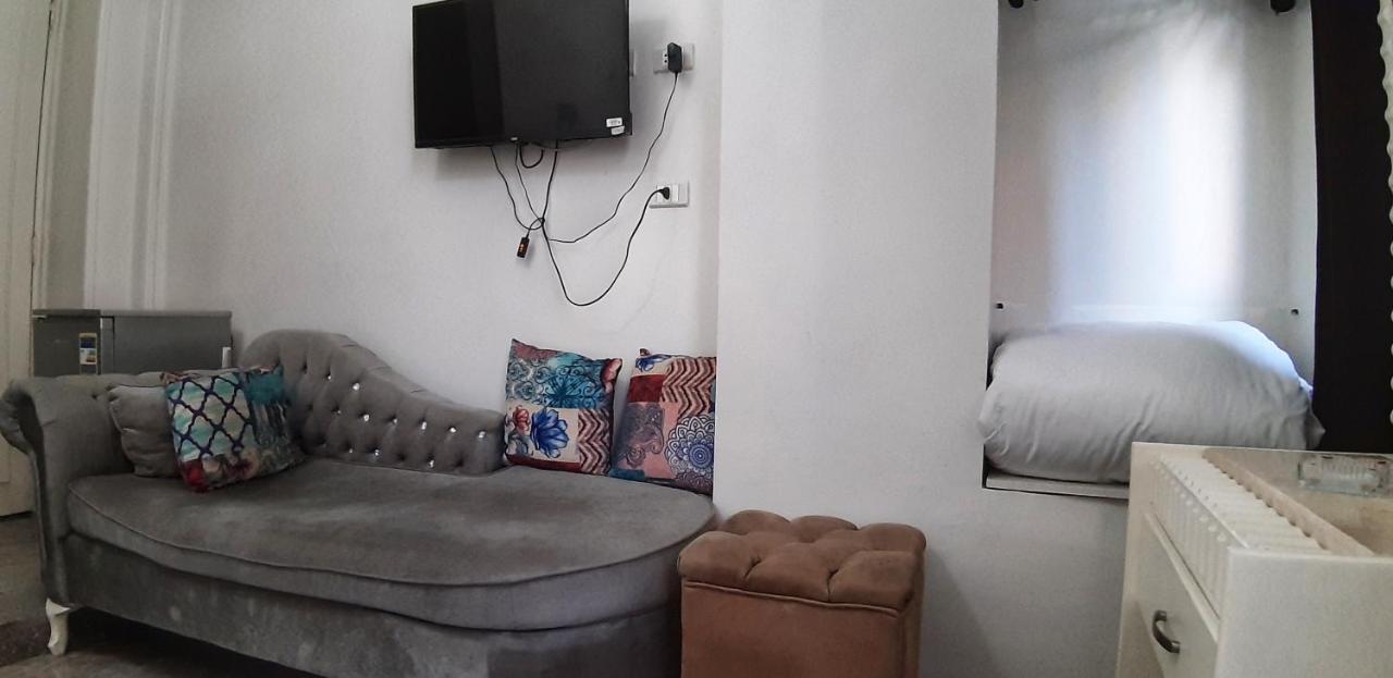 Abdeen Palace Hostel Il Il Cairo Esterno foto